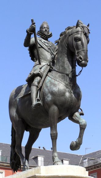 Escultura de Felipe III en la Plaza Mayor de Madrid