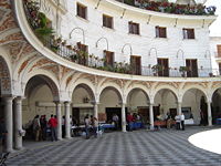 Plaza del Cabildo en Sevilla España