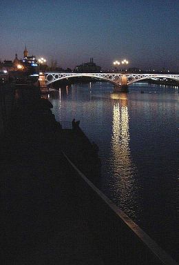 Puente Triana de Noche