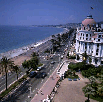 Vista Panorámica de la Riviera Francesa en Niza