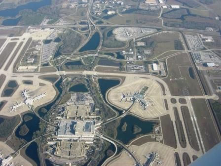 Imagen Panorámica del Aeropuerto Internacional de Orlando