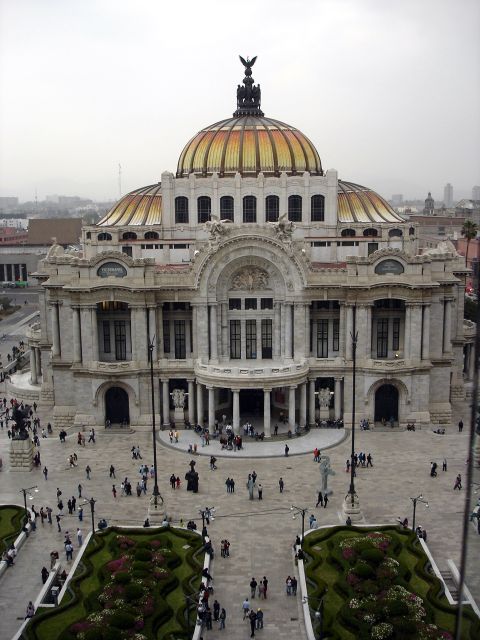 Bienvenido a México. Imagen del Palacio de Bellas Artes en el Distrito Federal